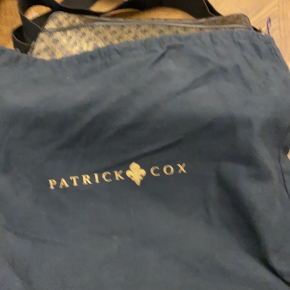 Patrick Cox shoulder/cross body bag - Picture 8 of 8